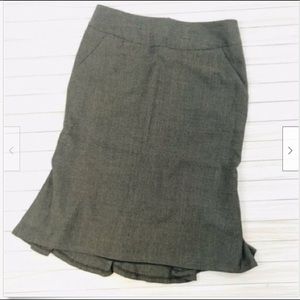 Banana Republic wool skirt houndstooth